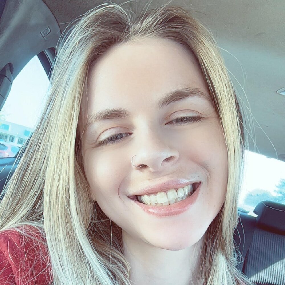 Meet your Posher, Cierra